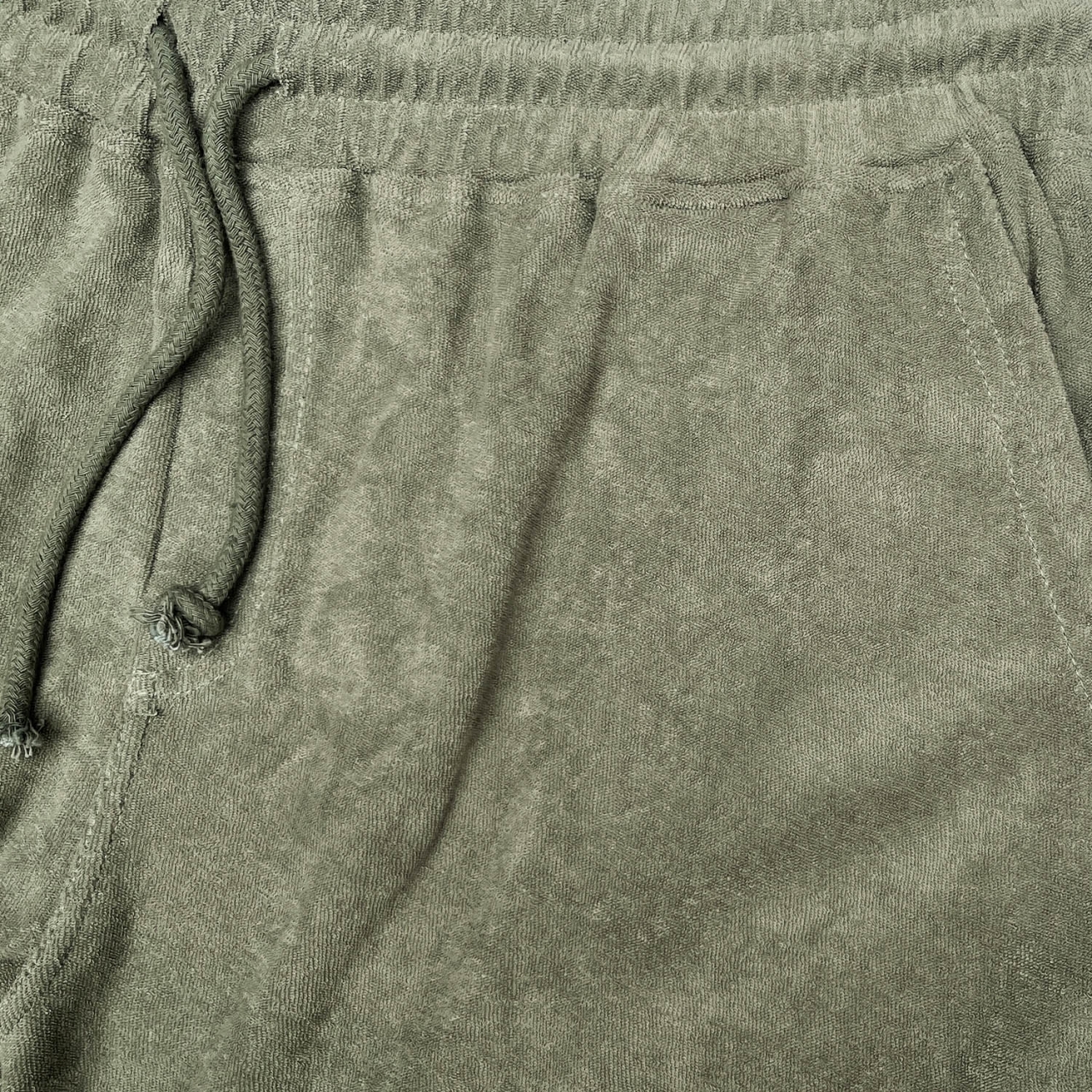 Seldom Terry Shorts - olive