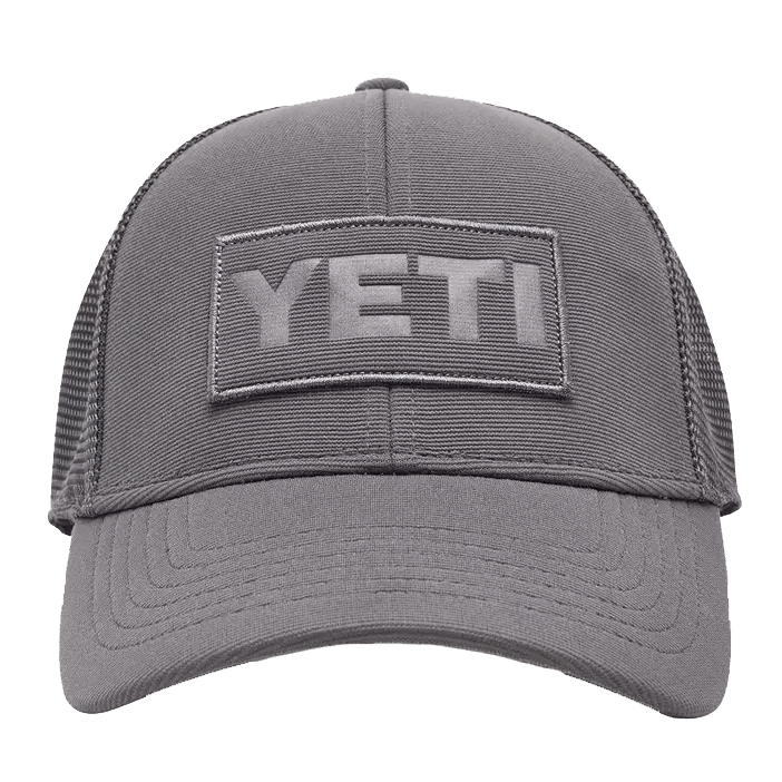 YETI Logo Badge Trucker Hat - grey